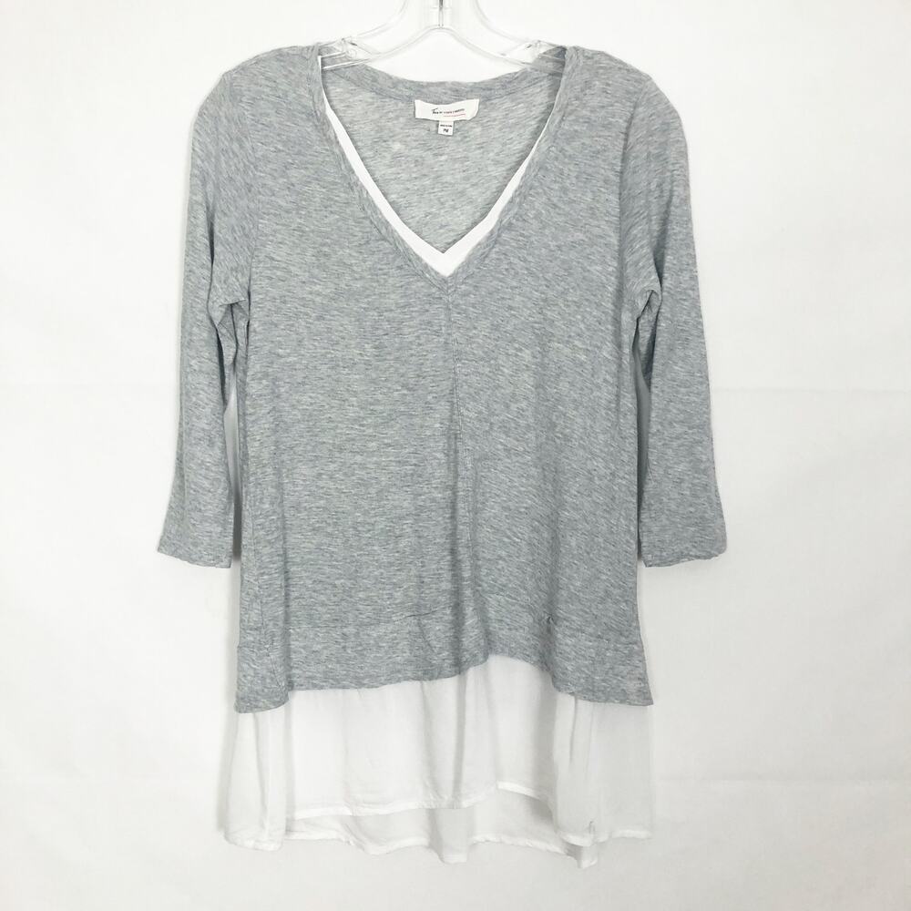 Vince Camuto Heathered Gray Faux Layered Top Size Medium Petite